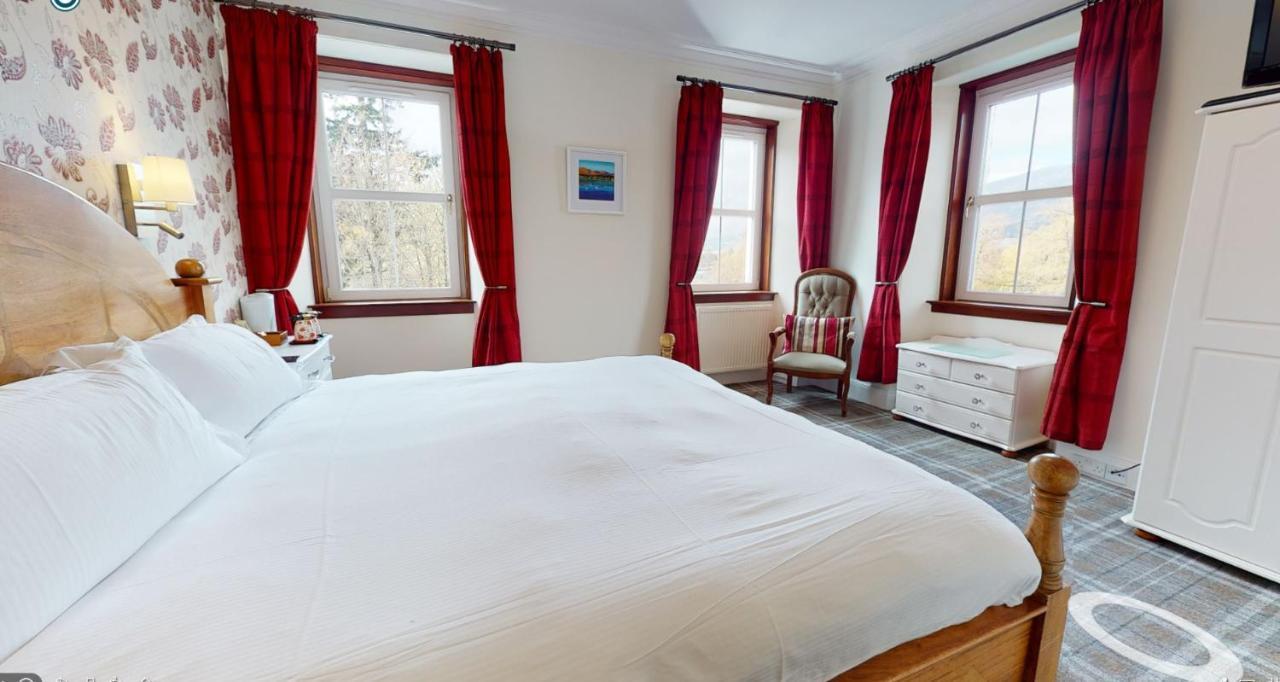 The Rowan Tree Country Hotel Авимор Екстериор снимка