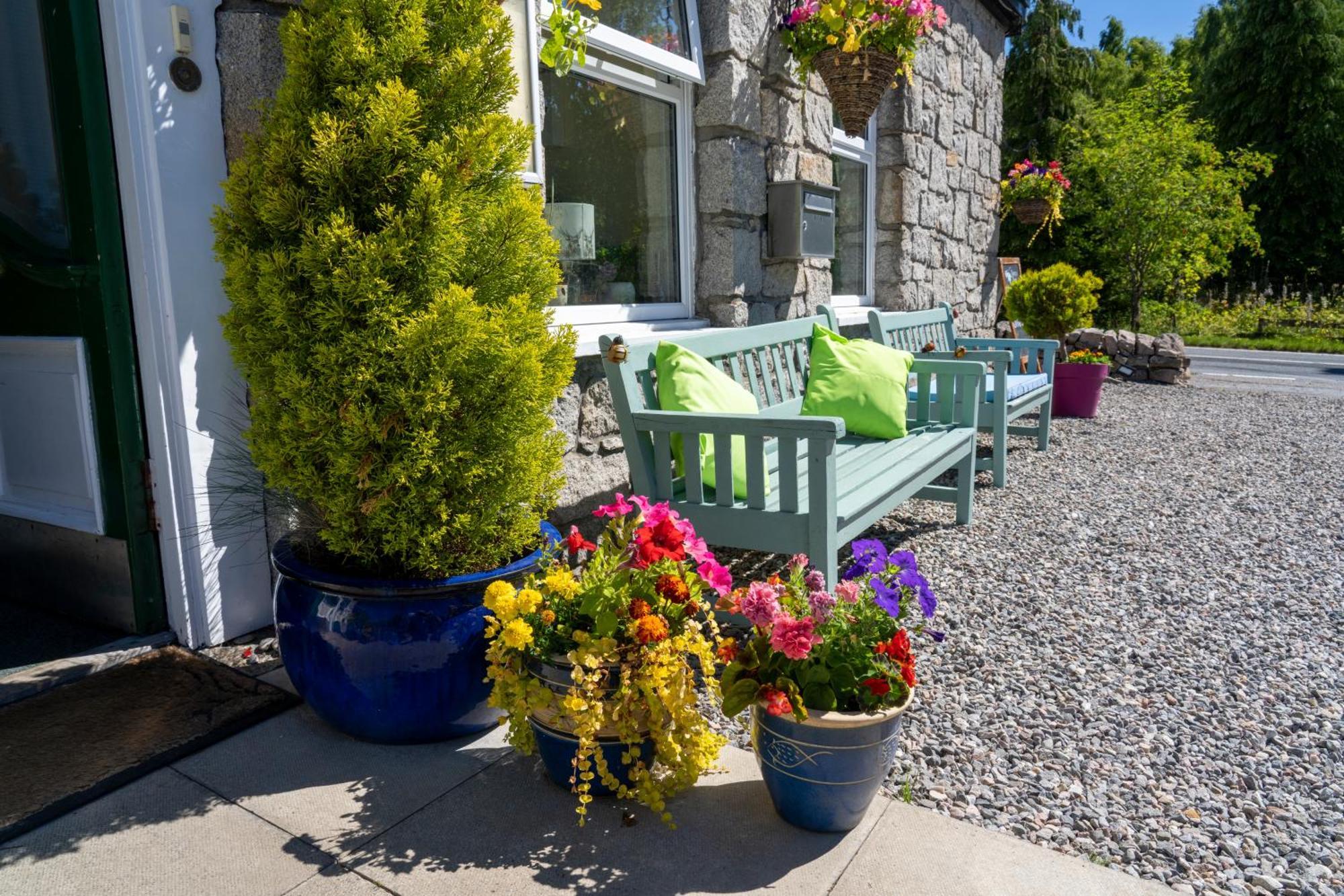 The Rowan Tree Country Hotel Авимор Екстериор снимка