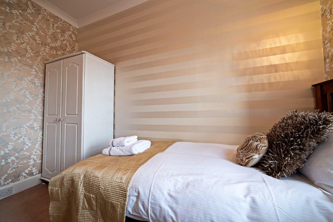The Rowan Tree Country Hotel Авимор Екстериор снимка