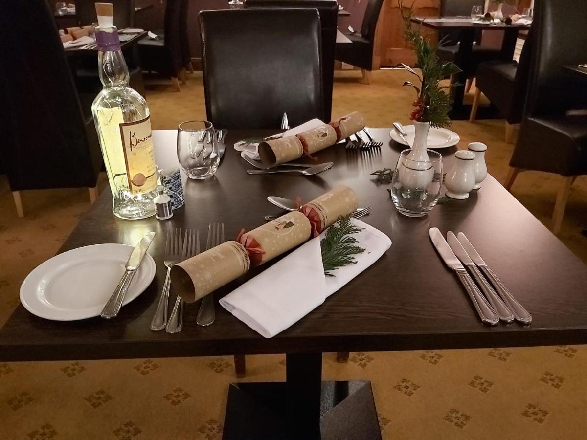 The Rowan Tree Country Hotel Авимор Екстериор снимка